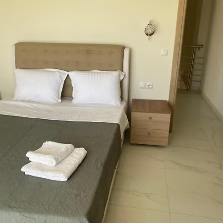 Lina House Holiday home