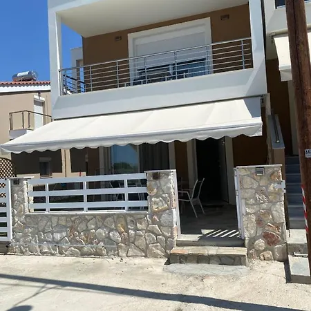 Holiday home Lina House Nikiti (Sithonia)