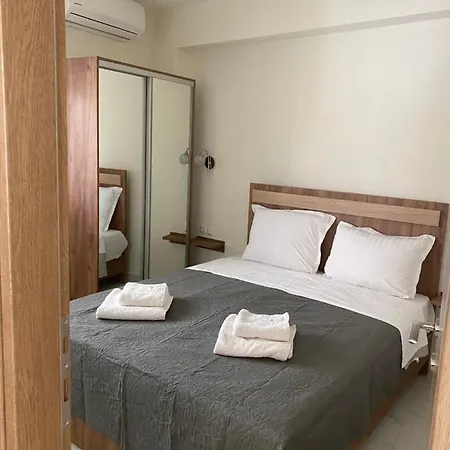 Lina House Holiday home *